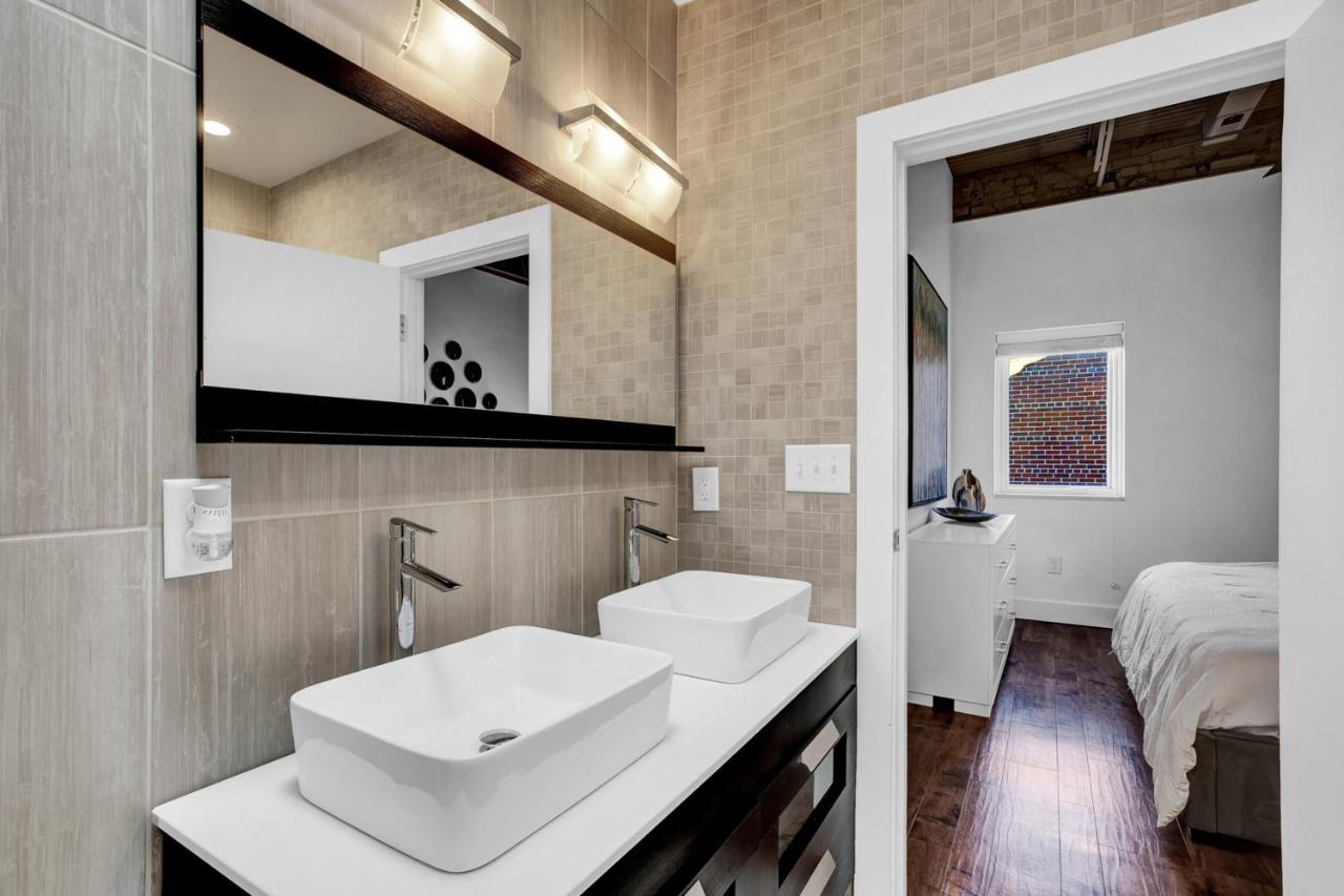 A Friendly Staycation - Downtown Greensboro Close To Major Attractions! 외부 사진