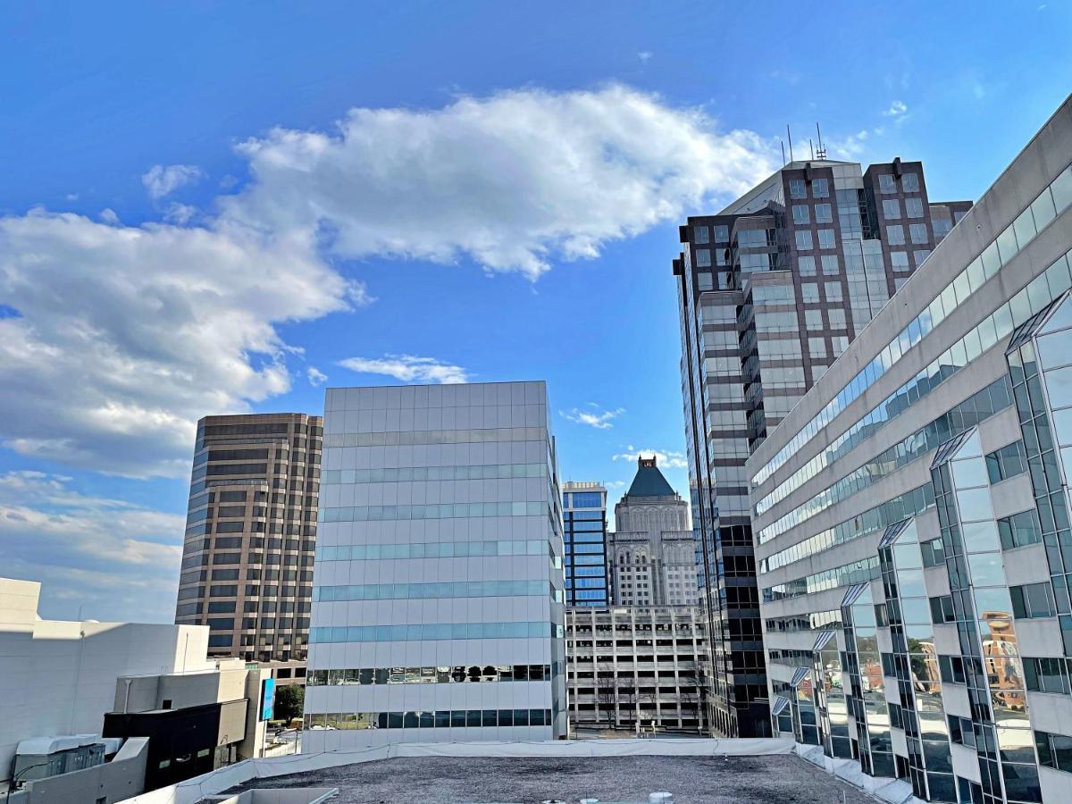 A Friendly Staycation - Downtown Greensboro Close To Major Attractions! 외부 사진